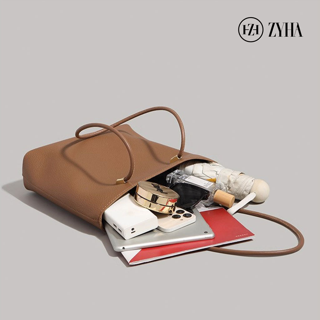 161 - ZYHA Elegant Women Bag with Pearl Keychain