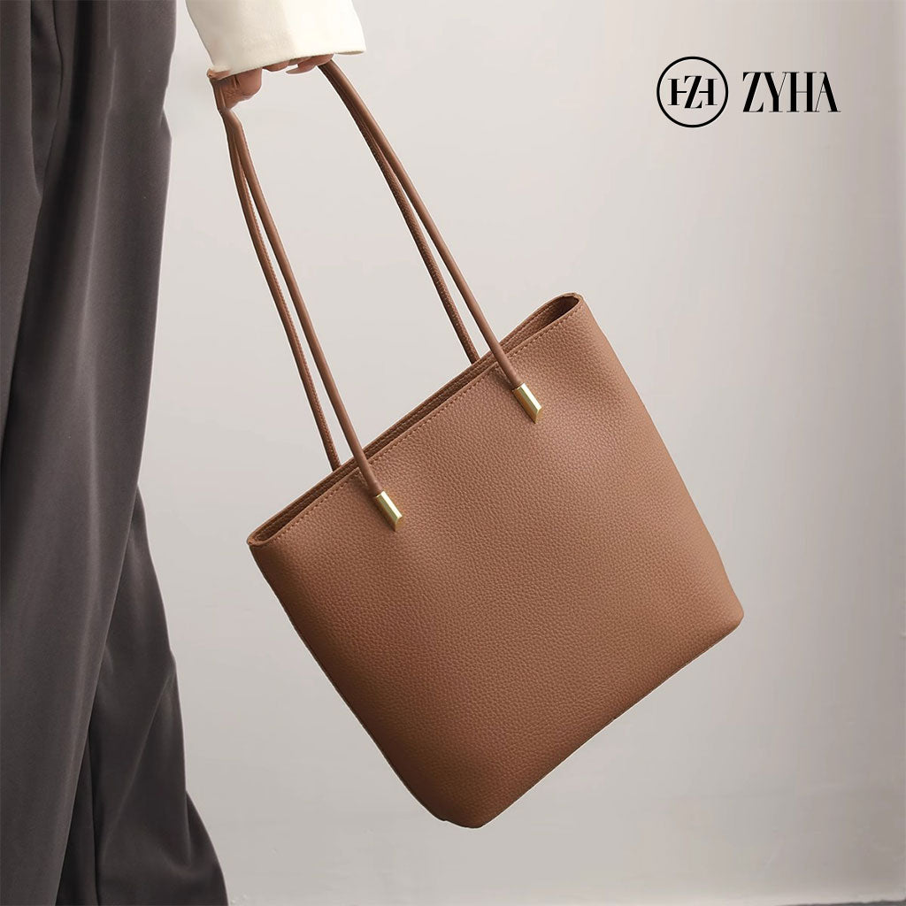 161 - ZYHA Elegant Women Bag with Pearl Keychain