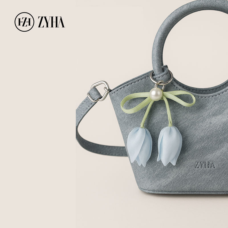 174 - ZYHA Korean Mini Bucket with Tulip