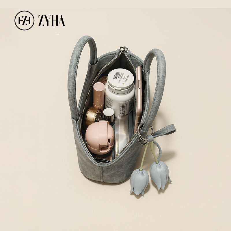 174 - ZYHA Korean Mini Bucket with Tulip