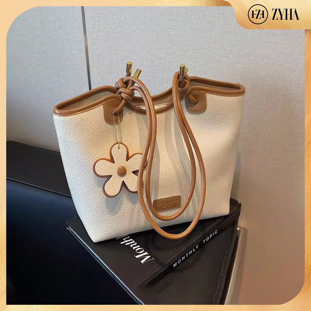 119 - ZYHA Totebag Flower Charm Cute