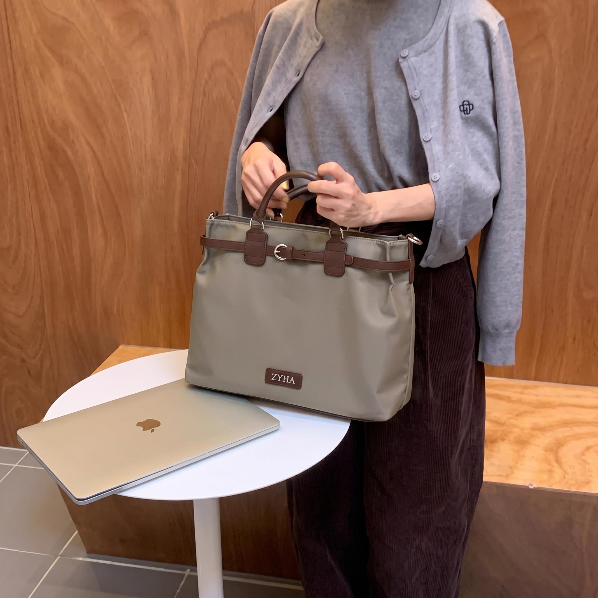 197 -(RHEA) Backpack