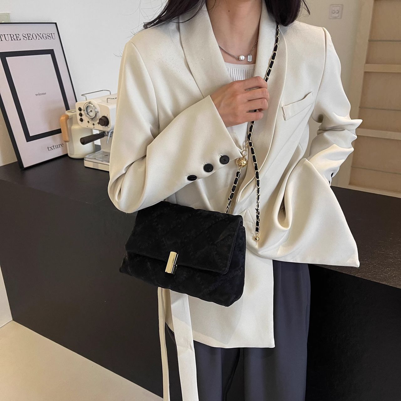 113 - Handbag cute korean style bertekstur baldu (ZYHA)