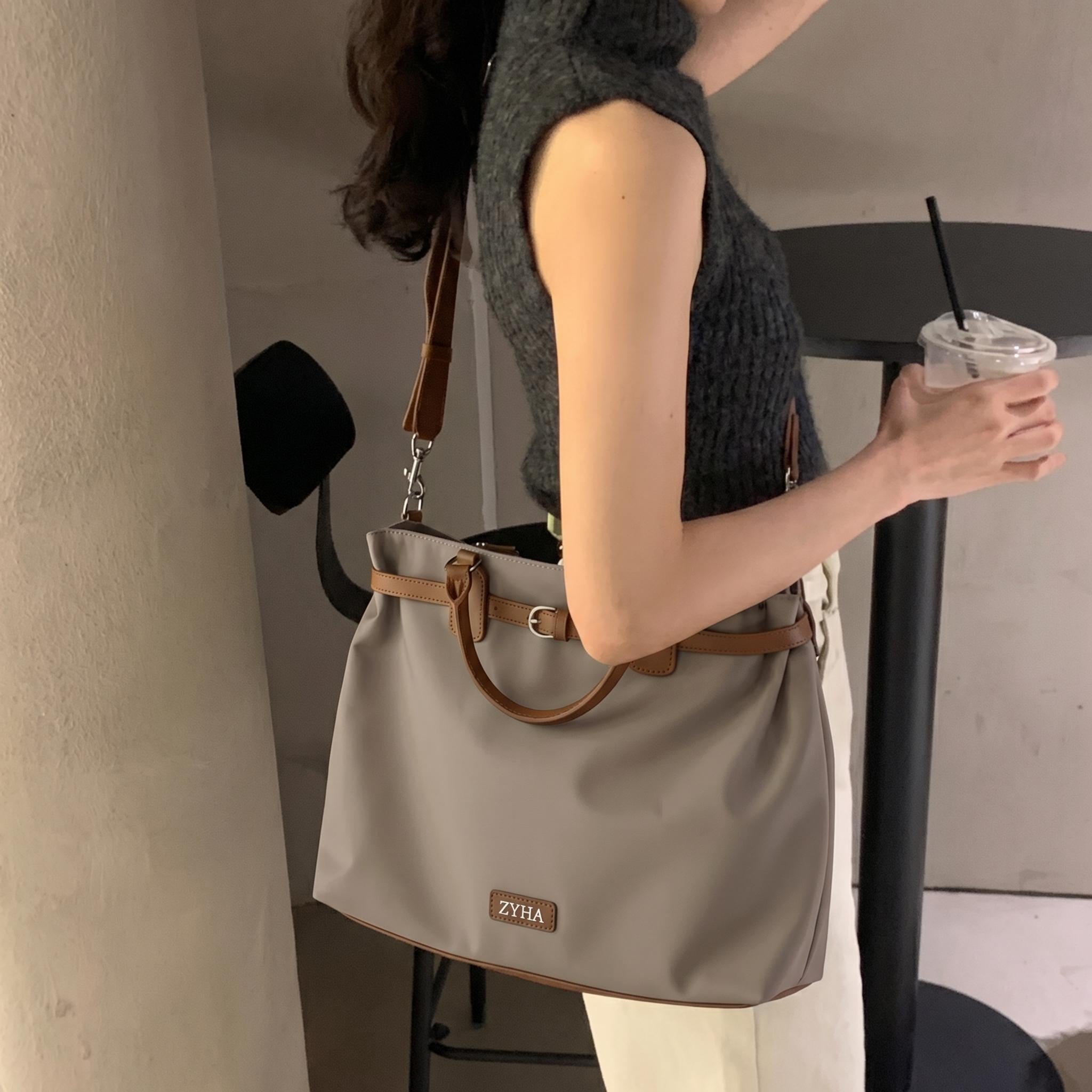 197 -(RHEA) Backpack