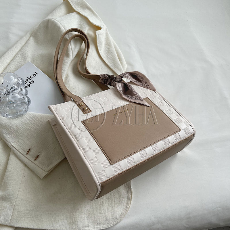 58 - ZYHA Totebag